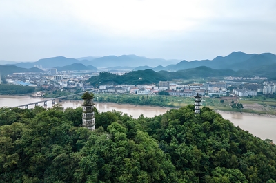 臨海最奇特的山 高百余米坐擁四座古塔，藏臺(tái)州唯一元塔